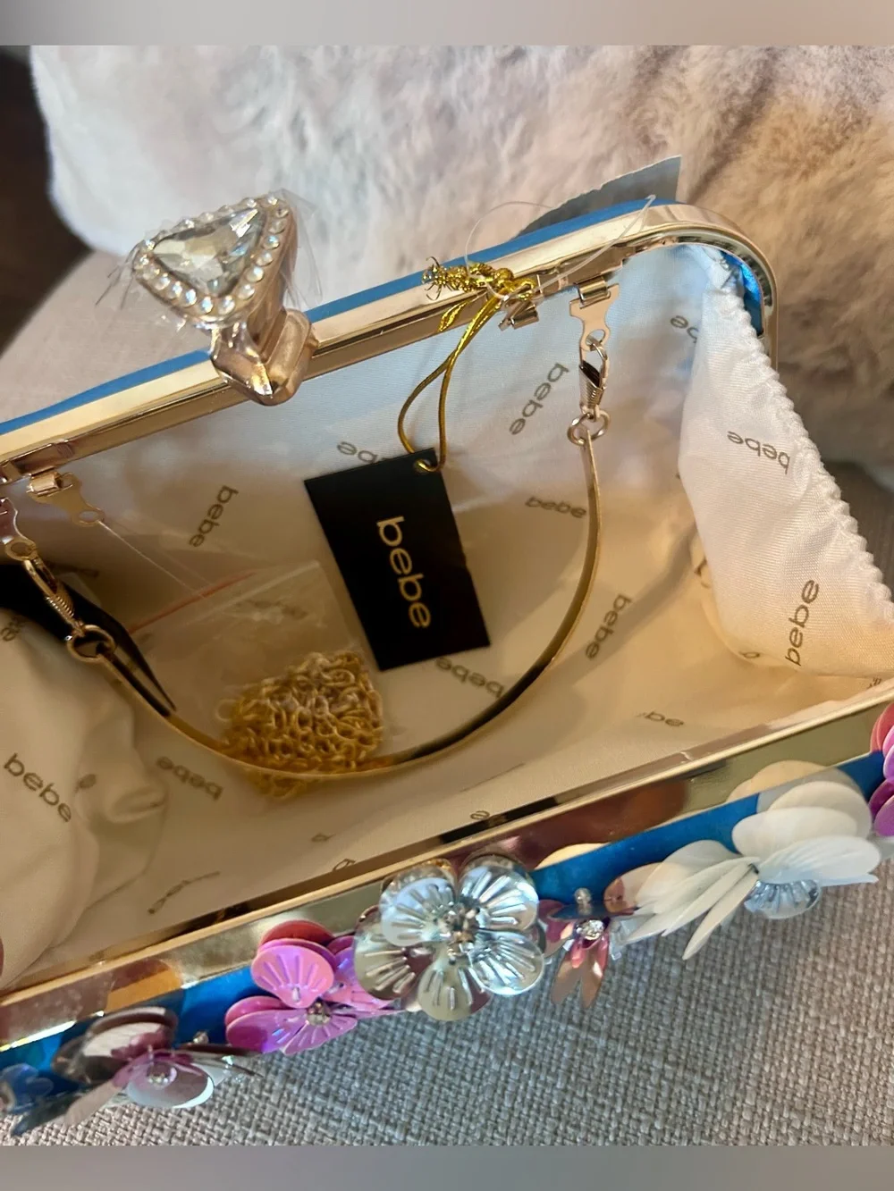 Bebe - NWT - Daisy Sequin in blue clutch